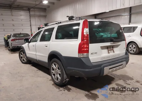 2007 Volvo Xc70 2.5T из США, поврежденный, VIN YV4SZ592971286514